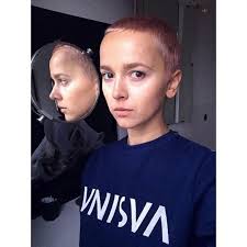 Have credits or other information to add to game change by brodka? Monika Brodka W Nowej Fryzurze Elle Pl