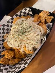 2.5 cups tapioca flour 1 tsp onion powder 2 tsp garlic powder 3 tsp curry powder 1 tsp salt ½ tsp black pepper 2 tsp baking powder 1 ¼ cup water. Korean Fried Chicken With Creamy White Onion Sauce Foodporn