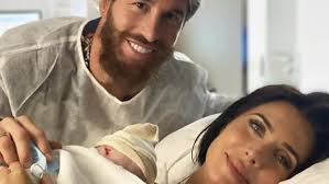 Hijos de ramos y pilar rubio. Pilar Rubio Y Sergio Ramos Anuncian El Nacimiento De Maximo Adriano Su Cuarto Hijo