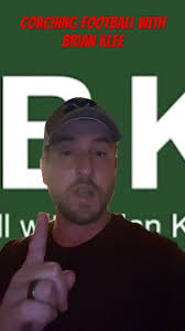 Motioning into a killer pass concept! #football