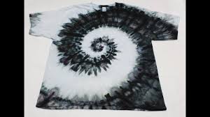 Black And Grey Tie Dye Shirt How To Make A Single Color Ice Dye Tie Dye Spiral T Shirt In 2020 Diy Tie Dye Shirts Tie Dye Diy Tie Dye