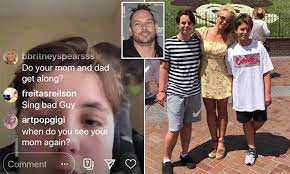 Their two sons, sean preston, 15, and jayden james, 14, both live with their father. Kevin Federline Reacts After Son Jayden Spills Family Secrets About Mom Britney Spears On Instagram Daily Mail Online