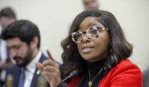 Texas representative ignores constituents at hearing