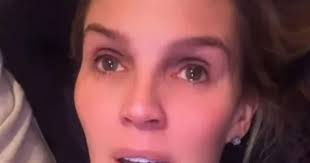 Danielle Lloyd breaks down in tears as she reveals cancer diagnosis 💔  https://www.birminghammail.co.uk/news/showbiz-tv/danielle-lloyd-breaks-down-tears-31012663