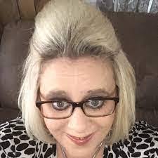 Shannon Copas's Instagram, Twitter & Facebook