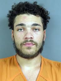 Eli Logan's Instagram, Twitter & Facebook