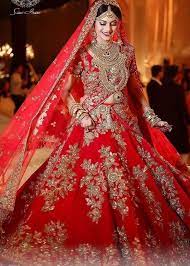 Pin By Rajiya Shekh On Stylish Lehga And Choli Red Bridal Dress Bridal Lehenga Red Indian Bridal Outfits