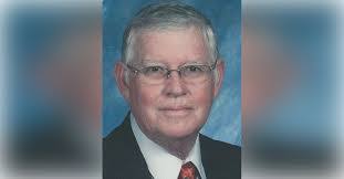 Russell East's Instagram, Twitter & Facebook