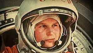 Подборка фото от allerleiten (живой журнал). Aksi Yuri Gagarin 58 Tahun Lalu Awal Manusia Ke Luar Angkasa