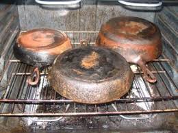 Cast Iron Skillets Restoring And Re Seasoning Cleaning Cast Iron Skillet Rusty Cast Iron Skillet Cast Iron Skillet Cooking