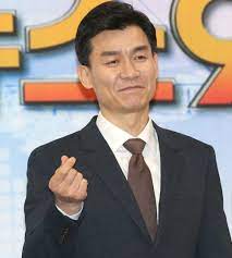 현행법에 따르면 공연장운영자는 안전관리비, 안전관리조직 등 재해대처계획의 수립의무와 함께 화재 등 재해가 발생하는 경우. ê¹€ì² ë¯¼ ê°•ë¯¼ êµìˆ˜ ì•µì»¤ ê³ í–¥ ì˜ì›