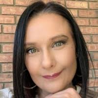 1200+ "Roß" profiles