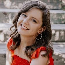 Crystal Mclamb's Instagram, Twitter & Facebook