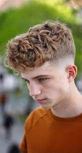 20 Messy Hairstyles For The Youthful And Playful Men Messy Hairstyles Hair Styles Mens Hairstyles