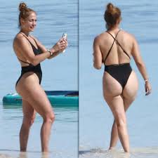 Jennifer lopez and alex rodriguez don break up dia engagement? Capturan A Jennifer Lopez En Bikini Y Muestran Su Cuerpo Al Natural