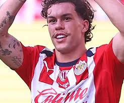 Turpin, Conway lead CHS to blowout victory