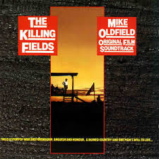 The song 'flowers of the forest' by mike oldfield was composed in the key of d♯. Mike Oldfield The Voyager Songtexte Lyrics Ubersetzungen Horproben