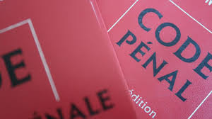 Le mandat de dépôt en question avait été délivré par le pôle judiciaire, économique et un mandat de dépôt a été émis à l'encontre de lazhar sta, homme d'affaires et ancien dg de carthage cement. Niort Trois Mois De Prison Ferme Et Un Mandat De Depot Ont Ete Retenus Pour Tentative De Vol Et Degradation En Recidive