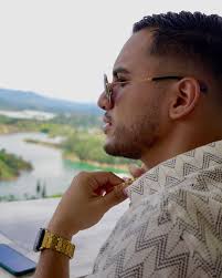 Koki Valarezo (@kokivalarezo) • Instagram photos and videos