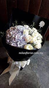 米兰诚聘 有心学习和有责任感的男女学徒数位 全职或学生皆可 milan florist spring 鲜花 绣球花 玫瑰 黑色包装 米兰花屋 flower milanstyle milanflorist mfma 米兰花屋