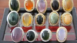 Check spelling or type a new query. 7 Cara Mengetahui Batu Alam Yang Asli Atau Tidak Mudah Kok