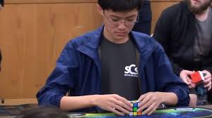 Sauter à la navigation sauter à la recherche. Video Un Coreen Bat Le Record Du Monde De Rubik S Cube En Moins De 5 Secondes