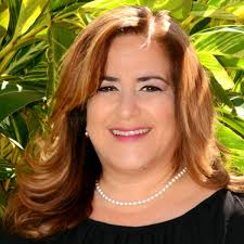 Anselma Roman's Instagram, Twitter & Facebook