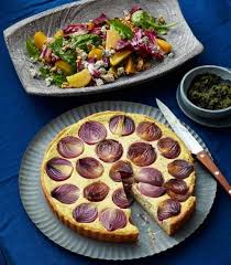 Rote Zwiebel Quiche Mit Rauchmandel Pesto Rezept Rezepte Essen Und Trinken Und Essen