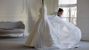 Festival della moda abito dior vestiti degli anni 90 50 sfumature abito da sera vestiti da festa abiti da sposa capi d'abbigliamento alla moda venice film festival 2019 all the stars and all the style from the annual film festival Abito Da Sposa Dior I Piu Belli Di Sempre Blog Vestiti Moda