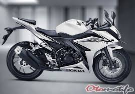See more of honda cbr 2021 on facebook. 11 Harga Honda Cbr150r 2021 Baru Dan Bekas Termurah Otomotifo Honda Modifikasi Mobil Mobil