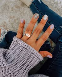 These starter kits are from brands like sally hansen, gelish, and vishine. Mani Monday Gel Manicure Ideas For Short Nails 1 More By Meach