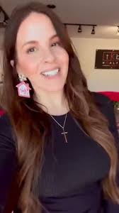 Follow these Realtors