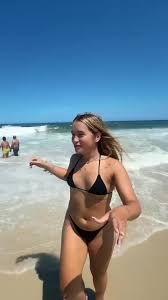 Antonia Valadão - Porn Videos & Photos - EroMe