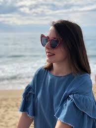 Old bayonne's typical basque architecture is lovely and a bit reminiscent of amsterdam with its tall and narrow façades. Bayonne Biarritz Hossegor City Guide Happy As A Bee