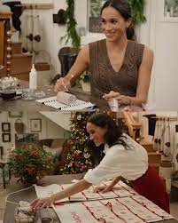 Meghan Markle tung trailer cho chương trình đặc biệt Giáng sinh của Netflix 🎄🎄🎄. . . . . #meghanmarkle #giángsinh #hoàng tửharry