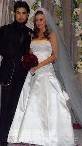 Tara leigh patrick (born april 20, 1972), known professionally as carmen electra, is an american model, actress, singer, television personality, dancer, and author. Carmen Electra Wedding Dress Off 73 Medpharmres Com