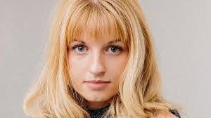 Sophia Penn's Instagram, Twitter & Facebook