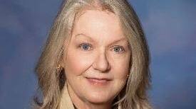 St. Augustine Mayor Nancy Sikes-Kine receives 2024 Home Rules Hero award