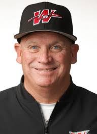 Carson Howe's Instagram, Twitter & Facebook