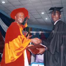 Choose from a wide range of similar scenes. A K Cyber Analyst On Twitter My Mom S Hustle Money Trained Me To School And I Ended Up Shaking Hands With Minister Of Sci And Tech Of Fr Of Nigeria I Am