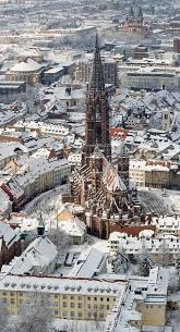 Freiburger Munster Im Winter Freiburger Munster Schwarzwald Urlaub Freiburg Altstadt