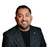 Miguel Velasquez's Instagram, Twitter & Facebook