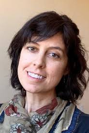 Sara Keen's Instagram, Twitter & Facebook