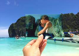 Critics say the beach is unfocused and muddled, a shallow adaptation of the novel it is based on. Die Welt Der Drehorte The Beach