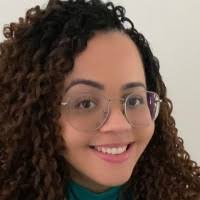 50+ perfis com “Lis Gomes”