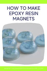 Make These Sparkly Blue Epoxy Resin Magnet Diy Decor Projects Budget Friendly Decor Diy Epoxy