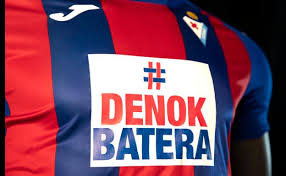 140 ( tribuna lateral ) 130 (1 anfiteatro lateral) 125 (grada lateral) 110 (2 anfiteatro lateral) 85 ( 3. El Eibar Lucira En La Parte Frontal De Su Camiseta El Lema Denok Batera Sd Eibar El Diario Vasco