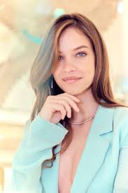 Barbara Palin's Instagram, Twitter & Facebook