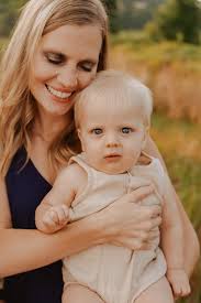 Good morning everyone! Don't forget I offer both group and individual  sessions! DM me for more info