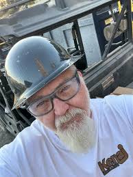 apple david · 14M threads